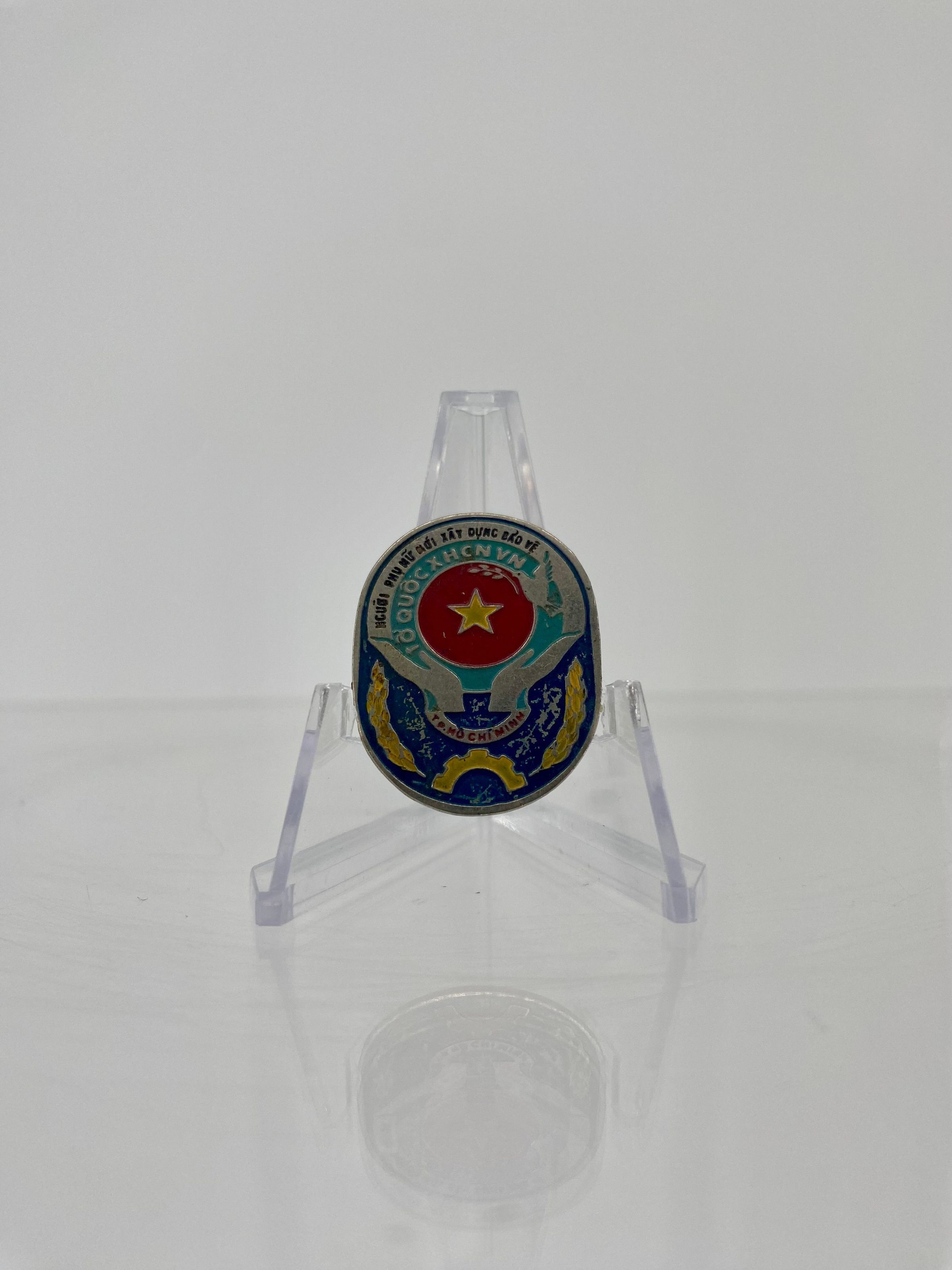 Primary Image of The New Wife Vietnamese Party Badge