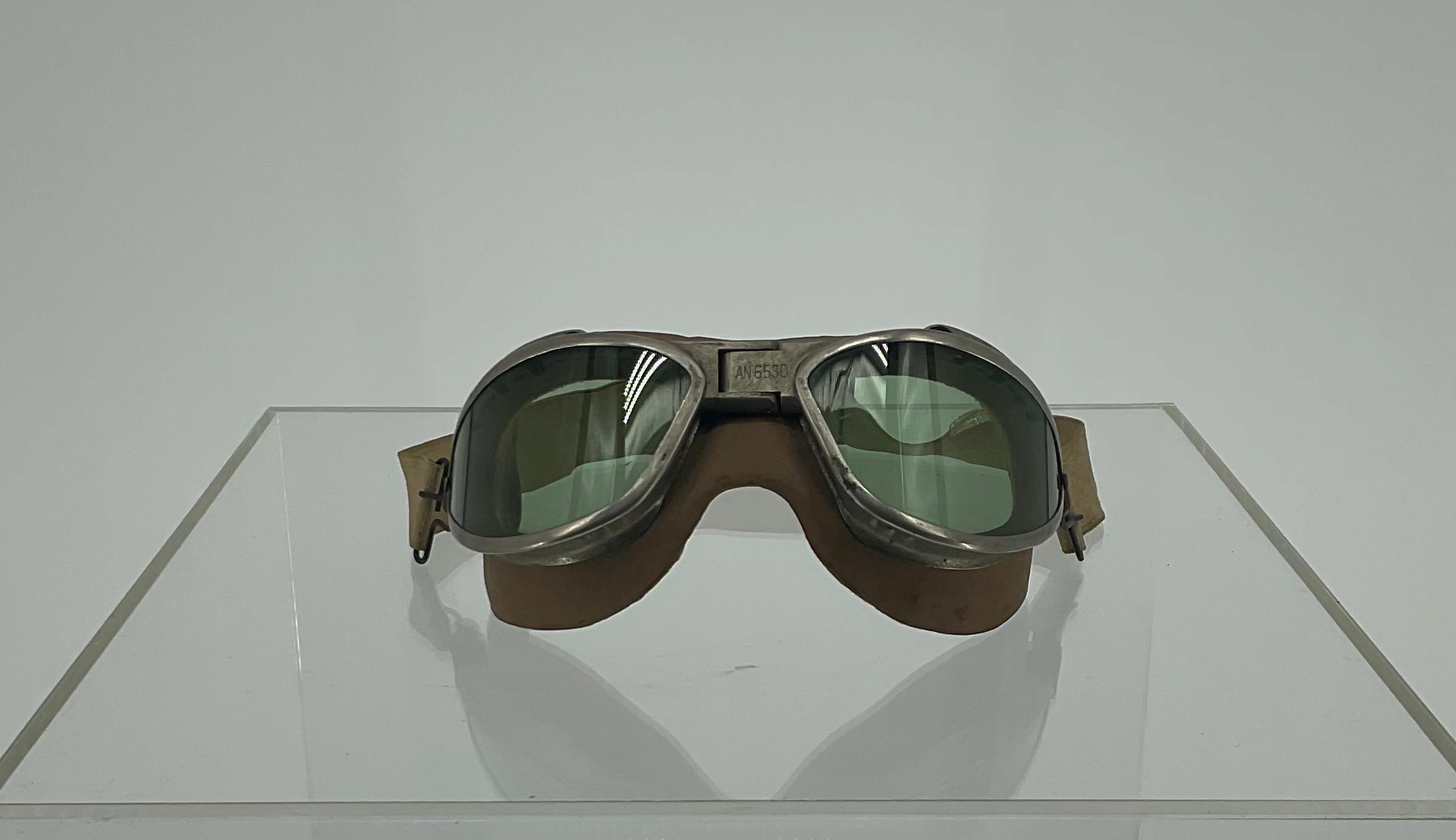Primary Image of US Naval Aviator Goggles