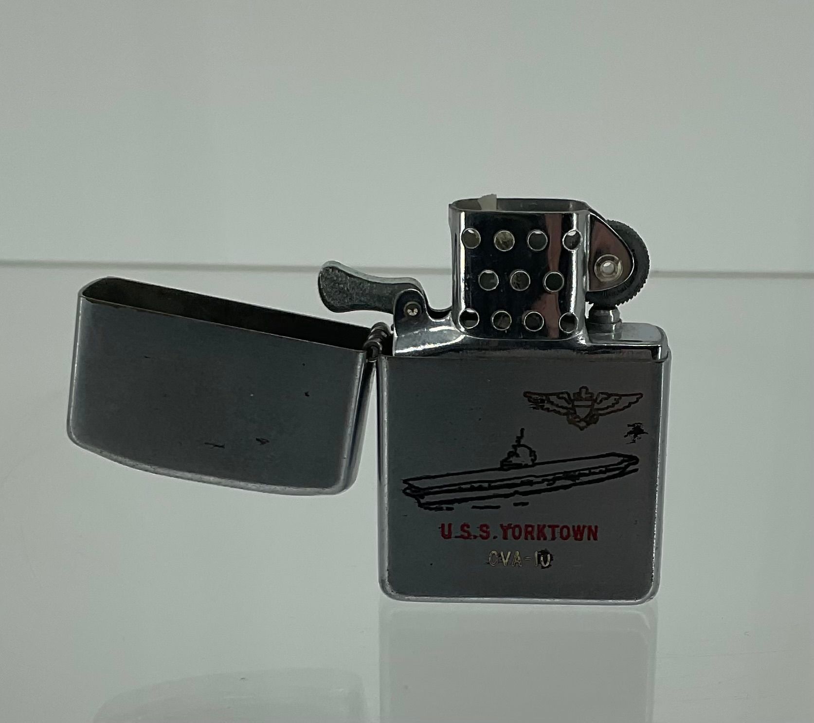 Primary Image of Personalized Lighter of Arnold McKechnie, Sr.