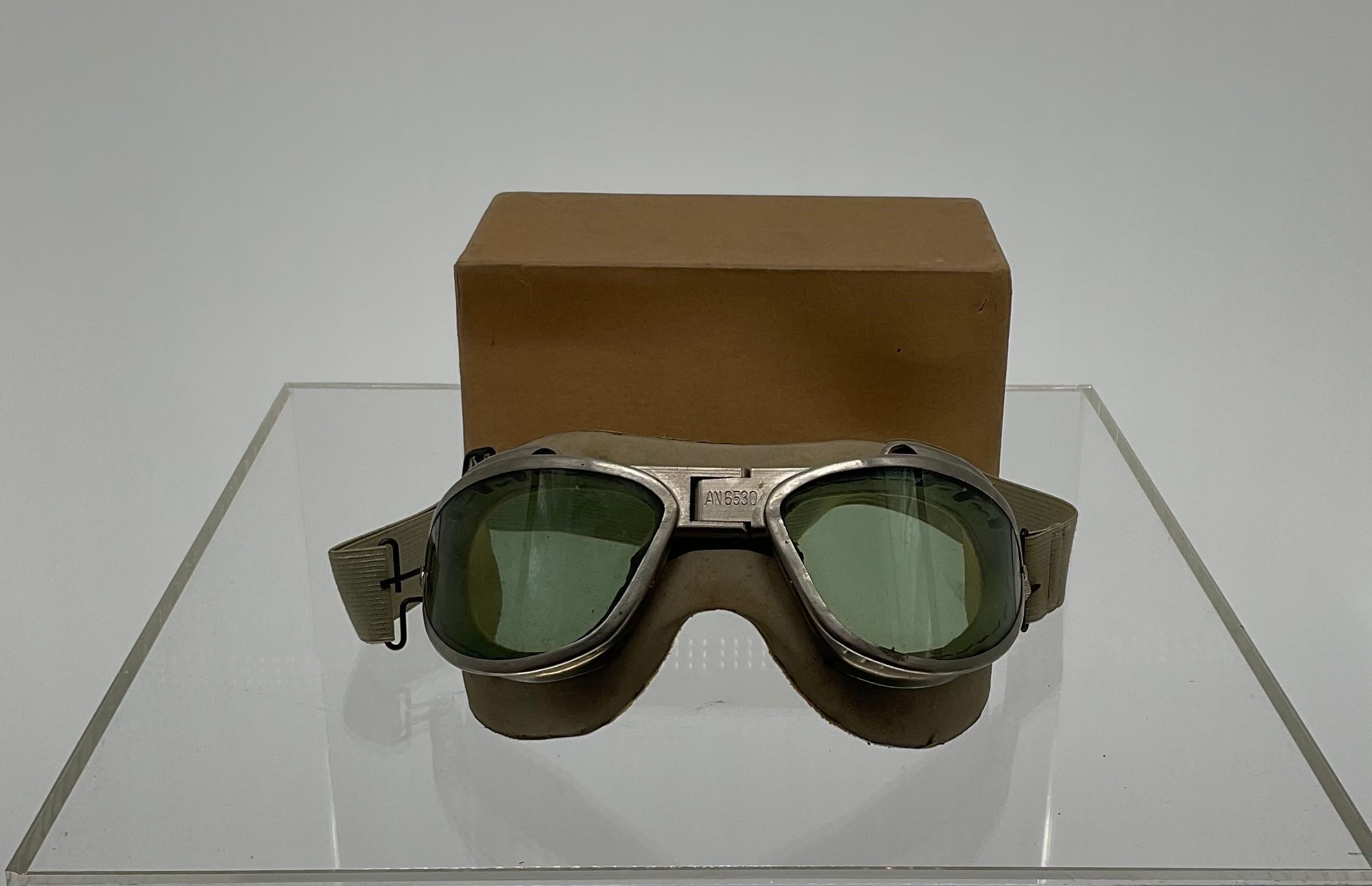 Primary Image of US Naval Aviator Goggles in Box