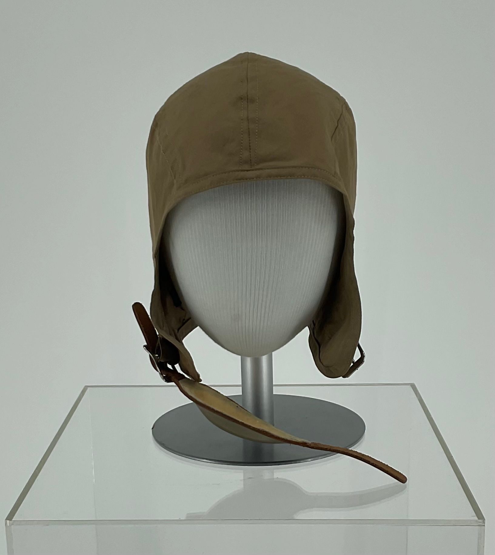 Primary Image of US Naval Aviator’s Summer Flight Helmet