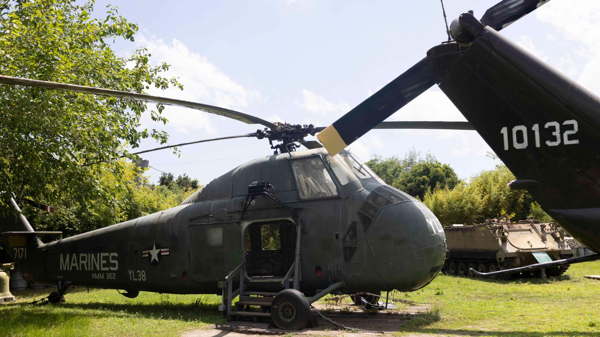 A marine helicopter used in Vietnam War