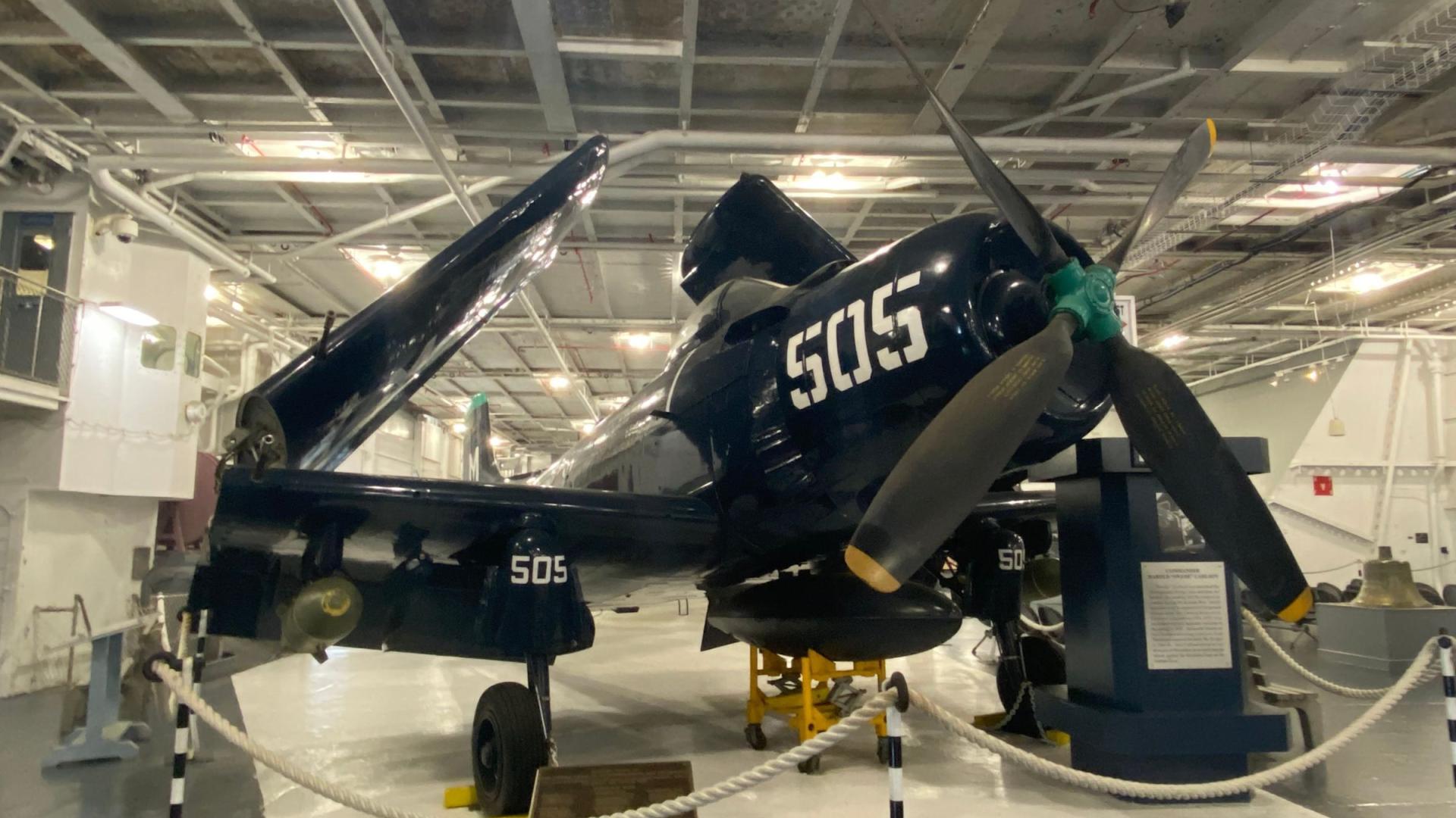 Primary Image of AD-4N Skyraider