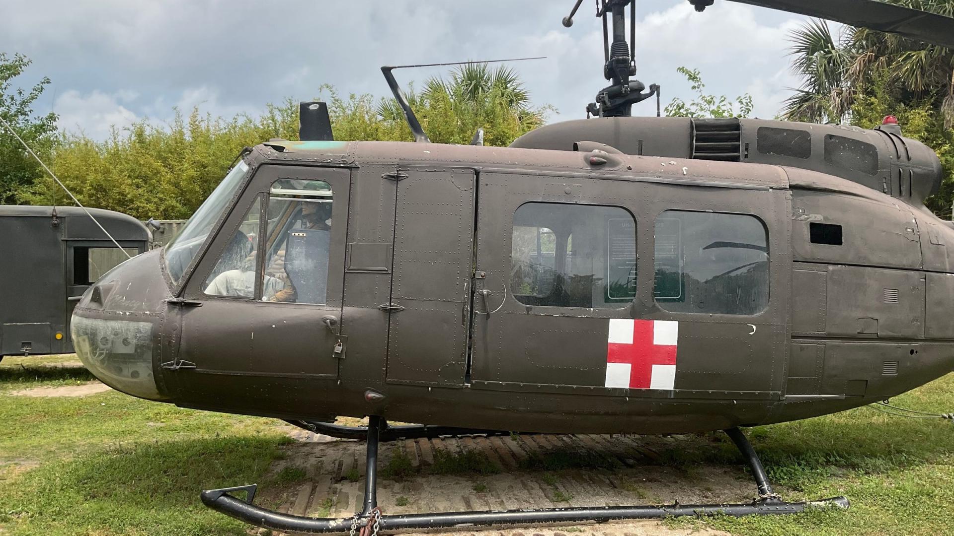 Alternative Image of UH-1 Iroquois "Huey"