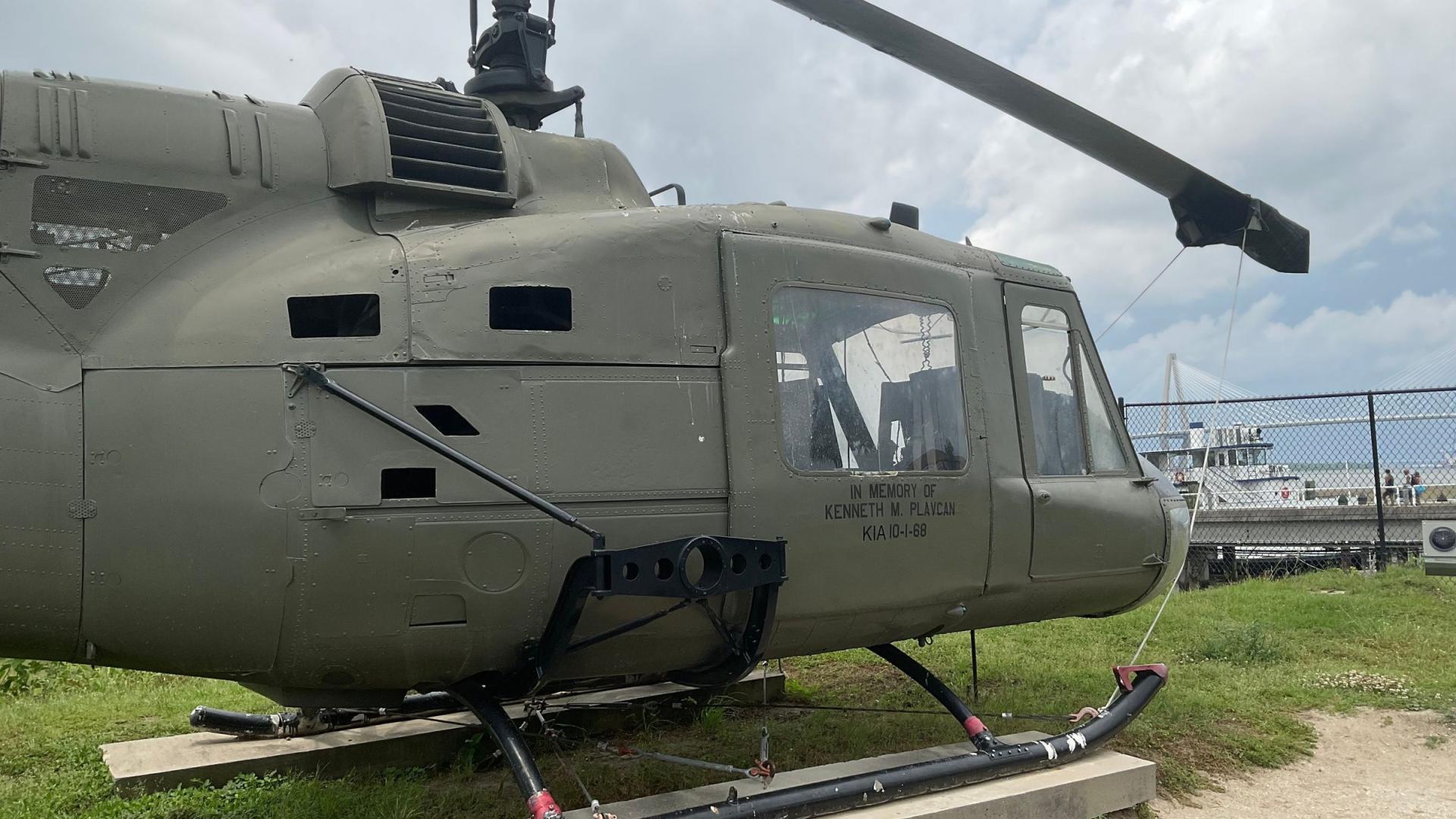 Alternative Image of UH-1M Iroquois "Huey"
