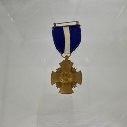 Alternative Image of Navy Cross of James H. Flatley, Jr.