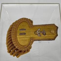 Alternative Image of Epaulette of Frederick Becton