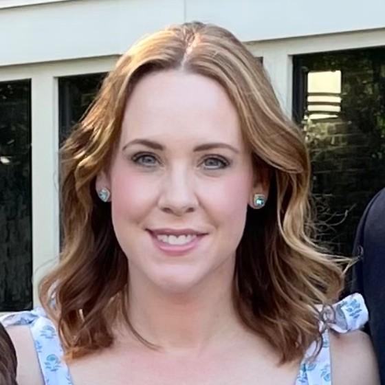 Woman with shoulder length wavy hair