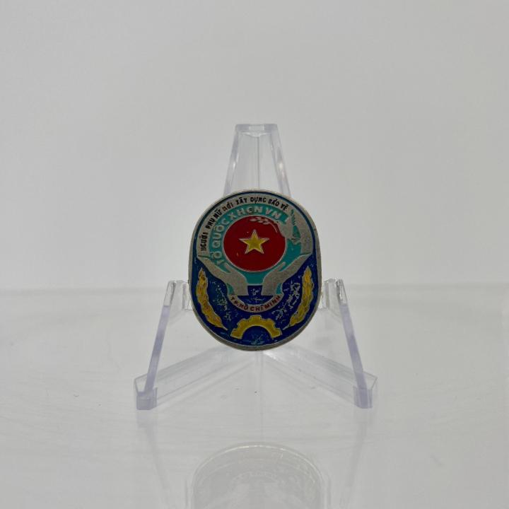 Primary Image of The New Wife Vietnamese Party Badge