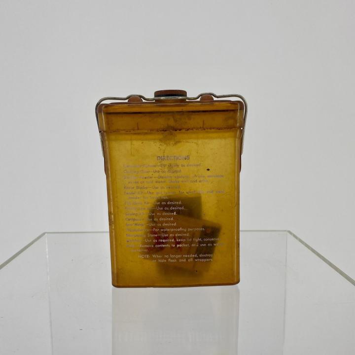 Primary Image of World War II Survival at Sea Kit